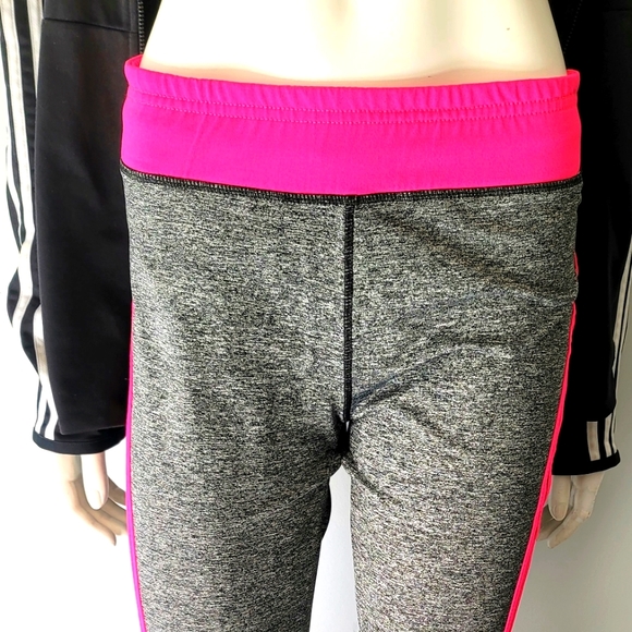 Infinite Energy Women's Cropped Leggings Size M - Picture 3 of 10